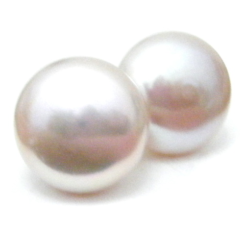 Very Pale Pink 15.5mm Stud Earrings